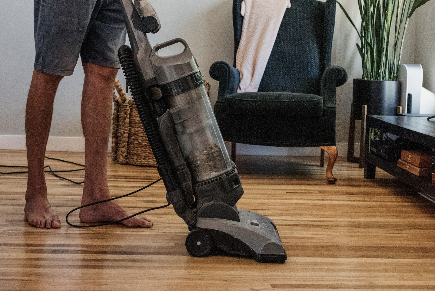 The Top 10 Vacuum Cleaners to Keep Your Home Spick and Span